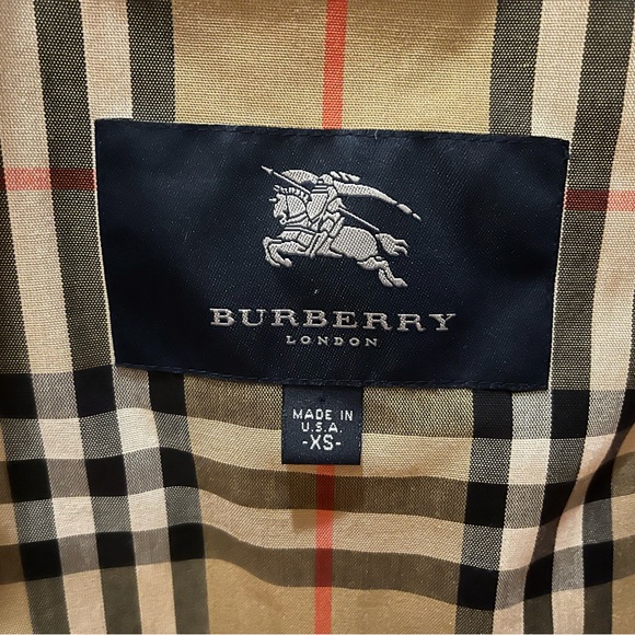 Burberry London Jacket - Picture 2 of 8